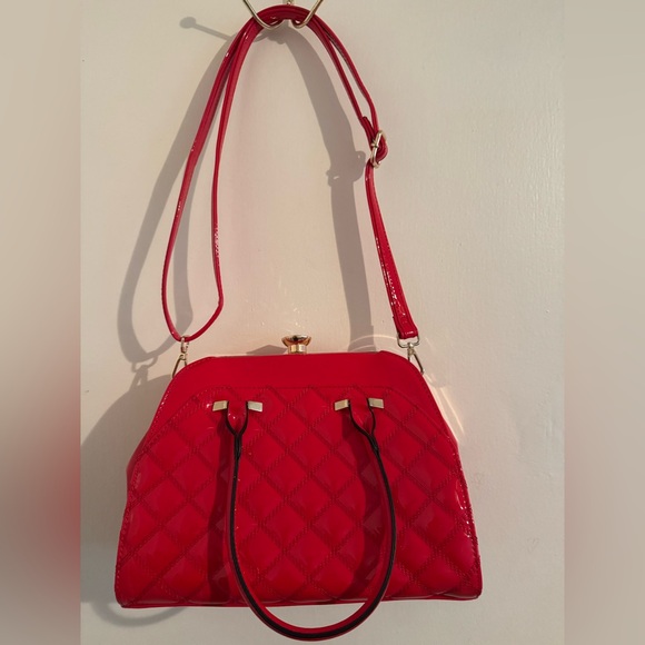 Handbags - Elegant Red Quilted Women's Bag